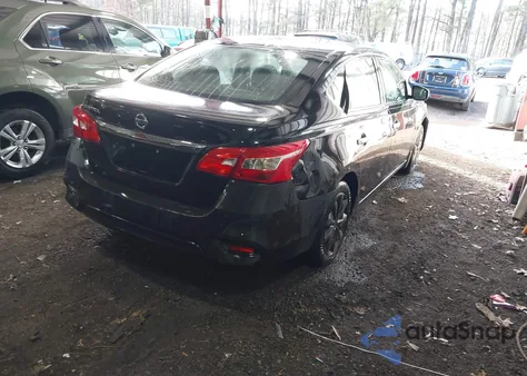 2017 Nissan Sentra S z USA, uszkodzony, nr VIN 3N1AB7AP3HY301949